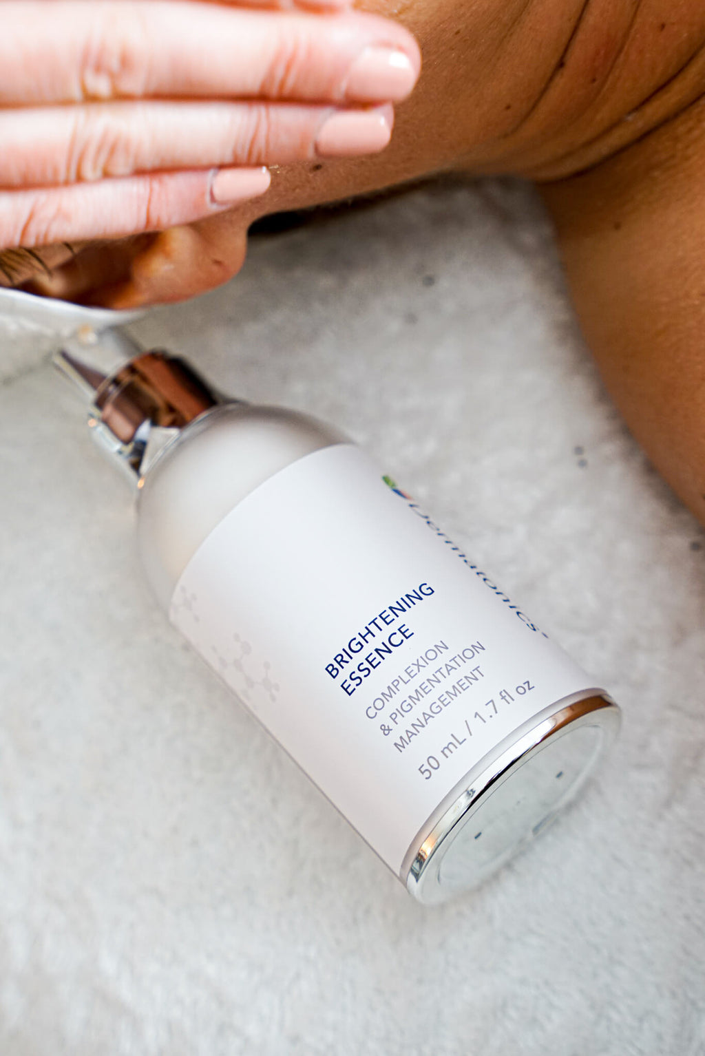 Brightening Essence